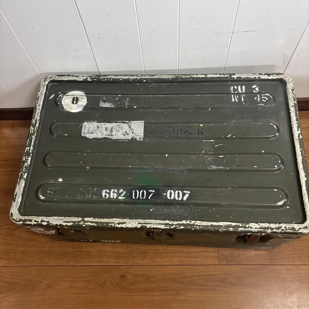 米軍　実物　アルミコンテナ　送料無料