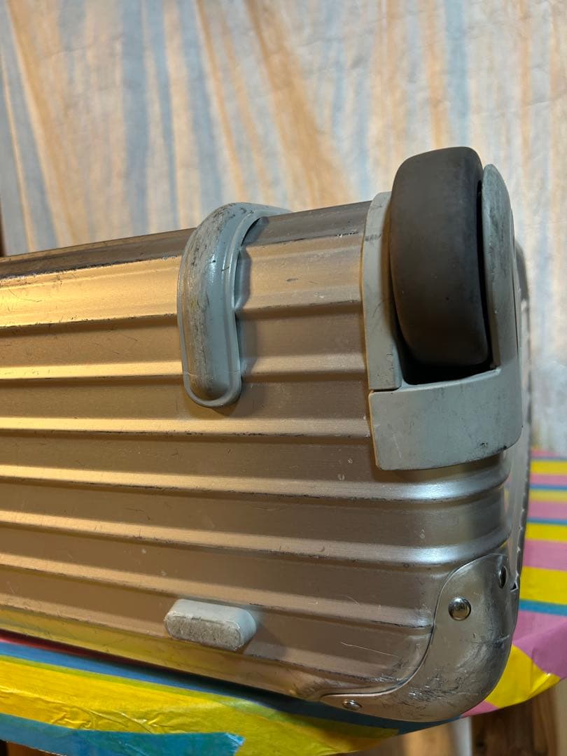 リモワ　パイロット　トロリー　２輪　カナダ製