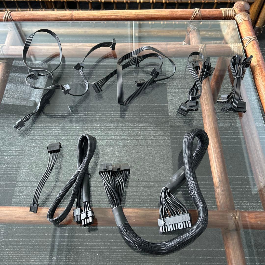 Corsair RM1000x 80PLUS 1000W静音電源ユニット