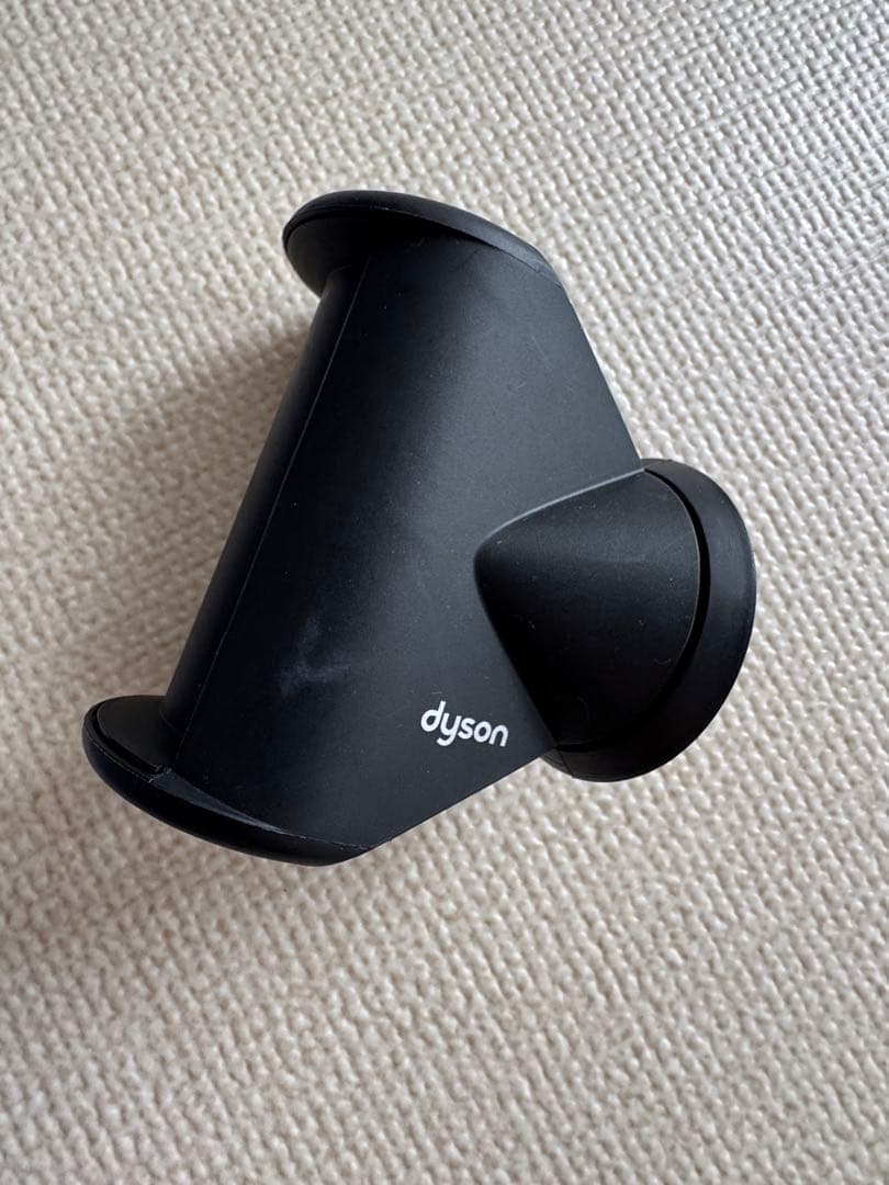 【1/6まで】ダイソンSupersonic Ionicドライヤー