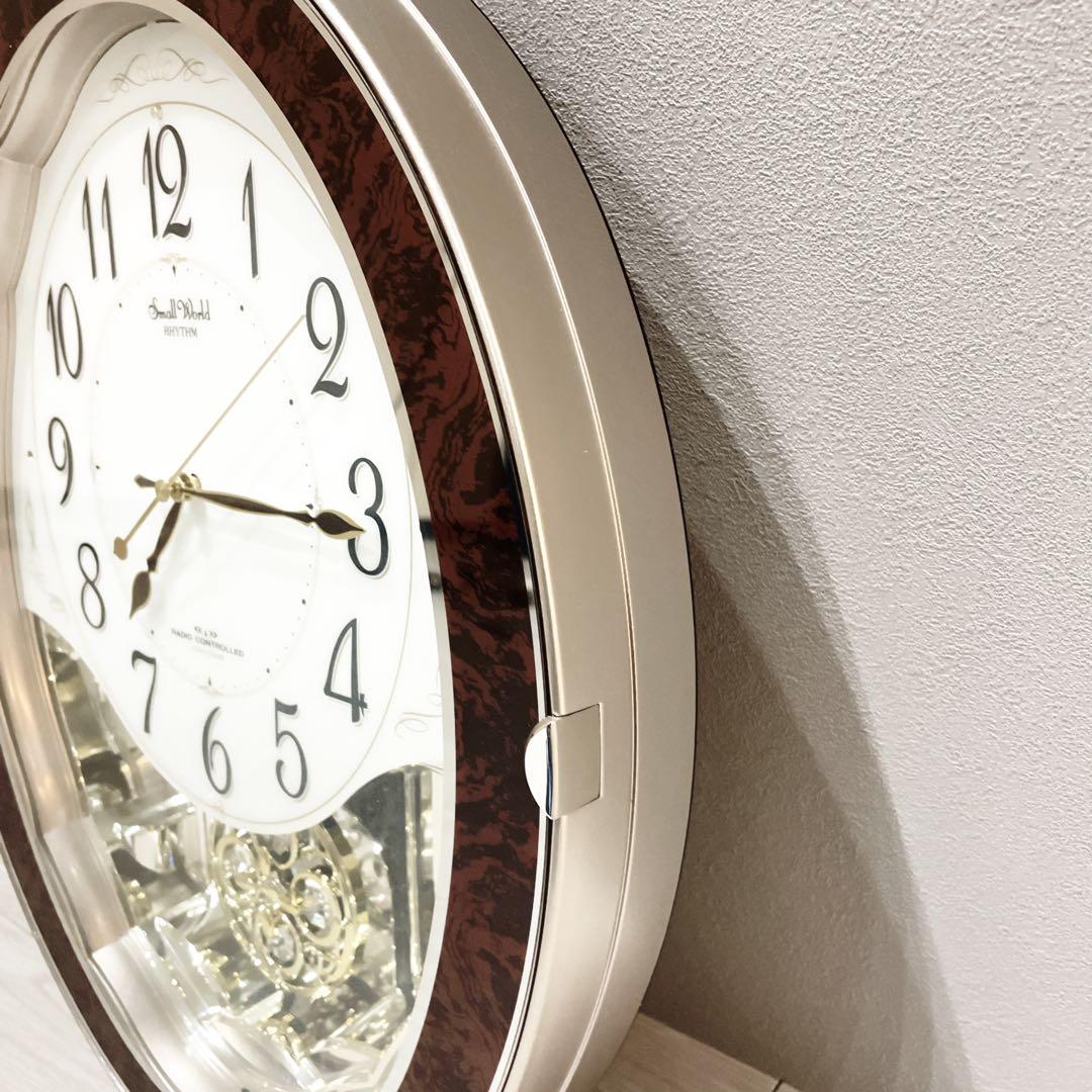 【希少品】リズム時計　 スモールワールド　廃盤　電波時計　掛け時計　18曲収録