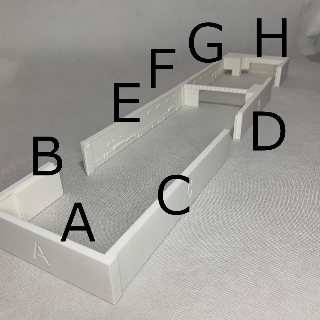 アメリカ海軍 空母 ジェラルド・R・フォード 1/350 格納庫 艦船模型