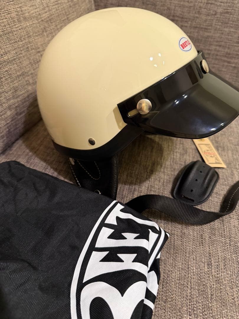 オーシャンビートル　ショーティー　Mサイズ アイボリー