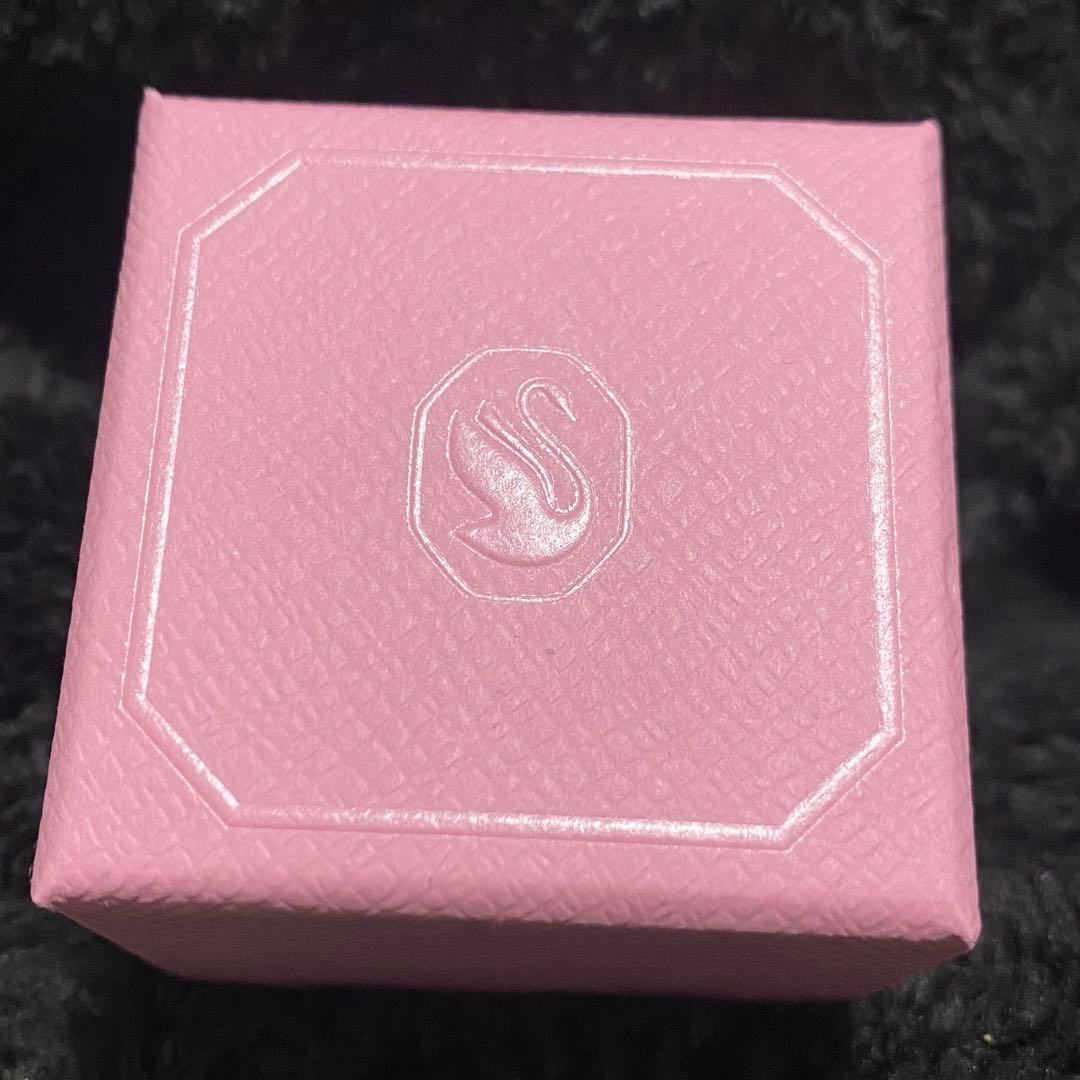 SWAROVSKI 9号 リング ラウンドカット ホワイト シルバー