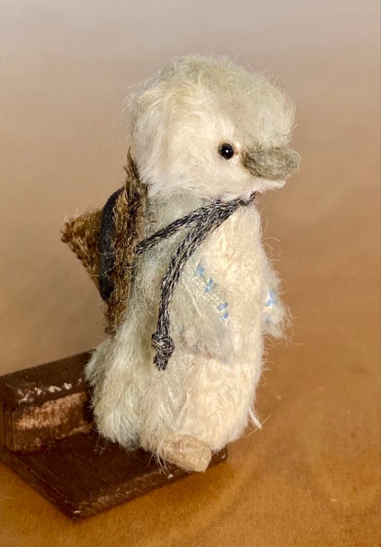 moriのえほん様　三角帽子のペンギン　ぬいぐるみ　ミニチュア　ハンドメイド