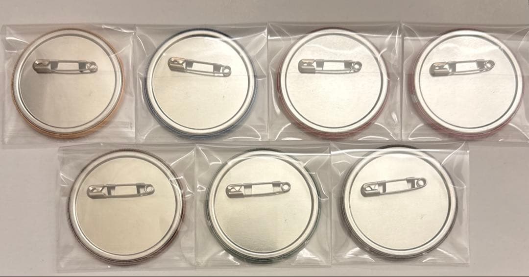 【WS2-8】烈日の黄金郷 ミニキャラ缶バッジ