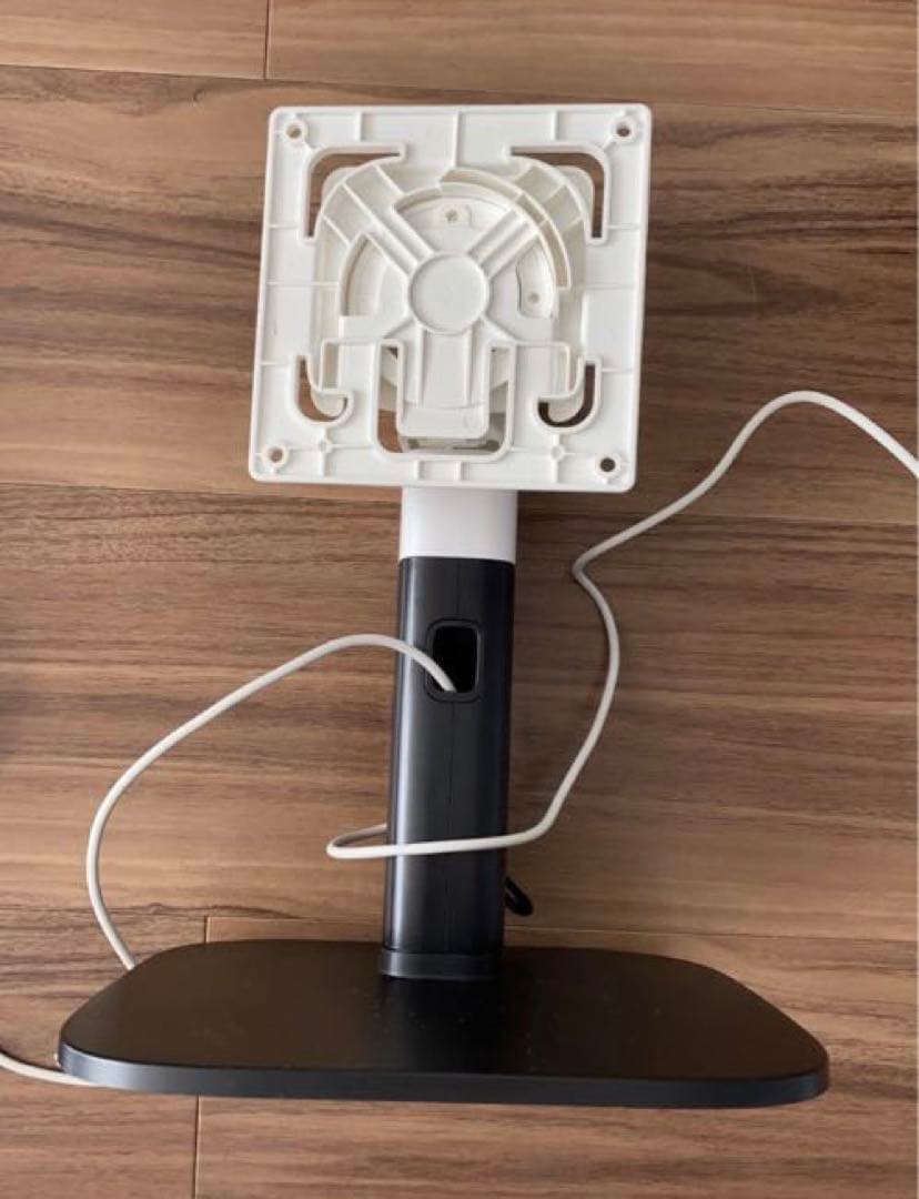 Echo Show 15 15.6インチ フルHD スマートディスプレイ