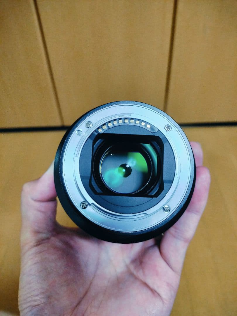 Tokina atx-m 85mm F1.8 FE レンズ