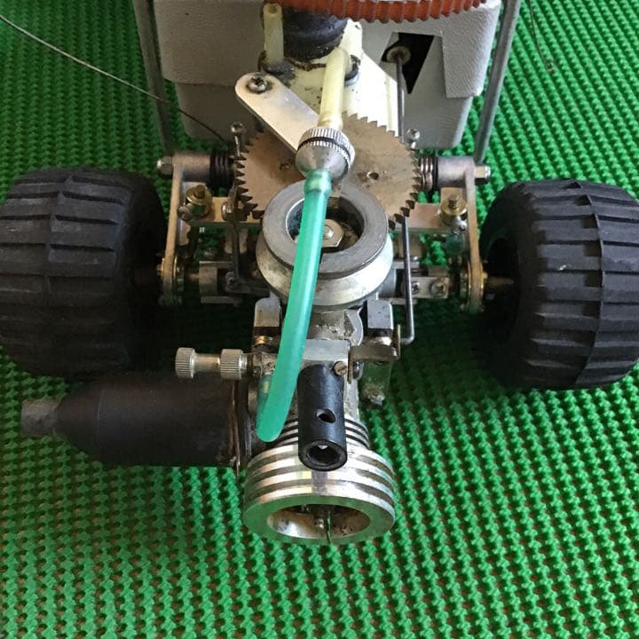 ヒロボー　HIROBO  ナインビート　初期型　エンジン付　40-45年前