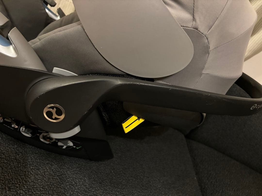 【12/11お値下げ】Cybex チャイルドシート