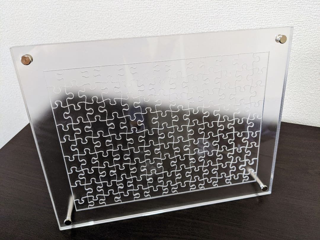 ガラスのジグソーパズル 117ピース 29.5cm✕23cm アクリルフレーム付