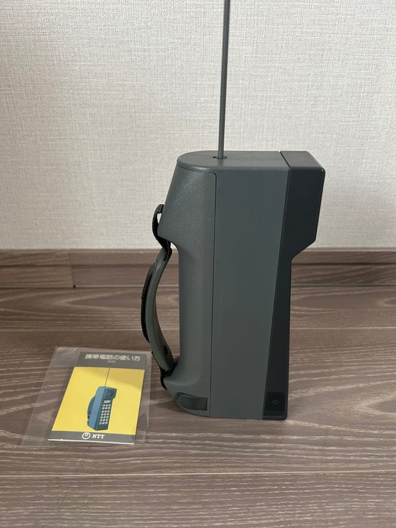 NTT グレー 携帯電話 本体　昭和の携帯　レアレトロ