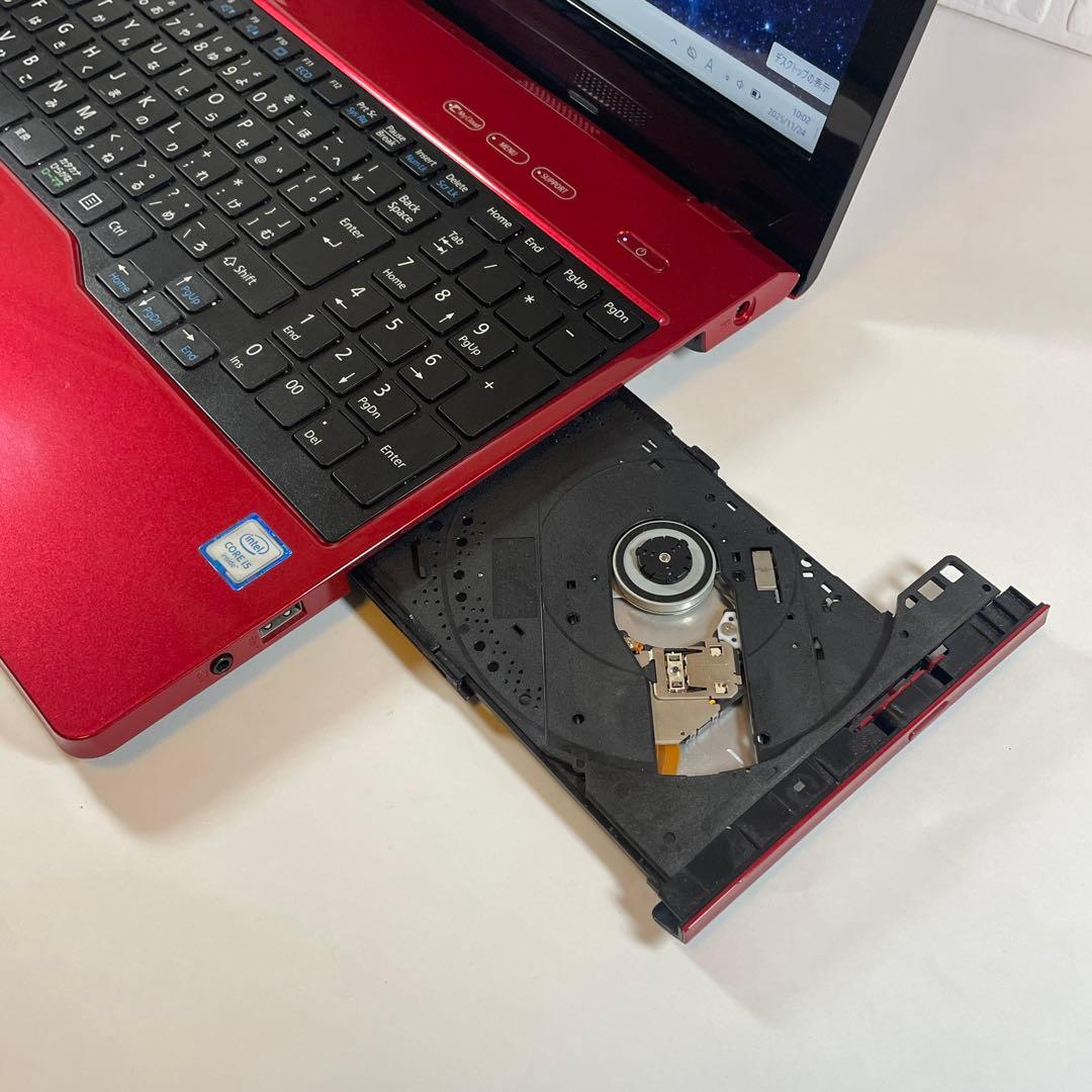 【美品】富士通☆LIFEBOOK☆レッド☆SSD搭載サクサク☆カメラ付き