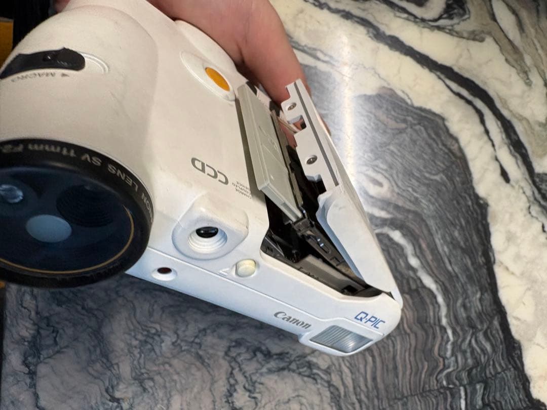 Canon RC-250 Q-PIC フロッピーカメラ／ジャンク