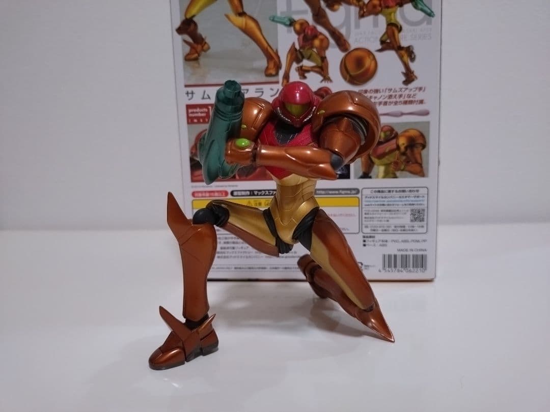 中古 figma サムス
