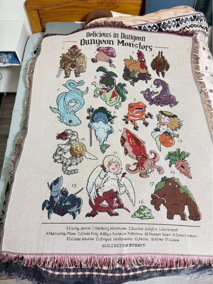 ダンジョン飯 台湾限定 タペストリー