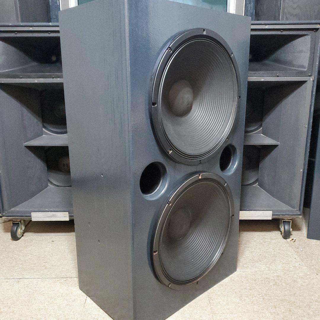 ②TOA Z DRIVE 46cmダブルウーハースピーカー