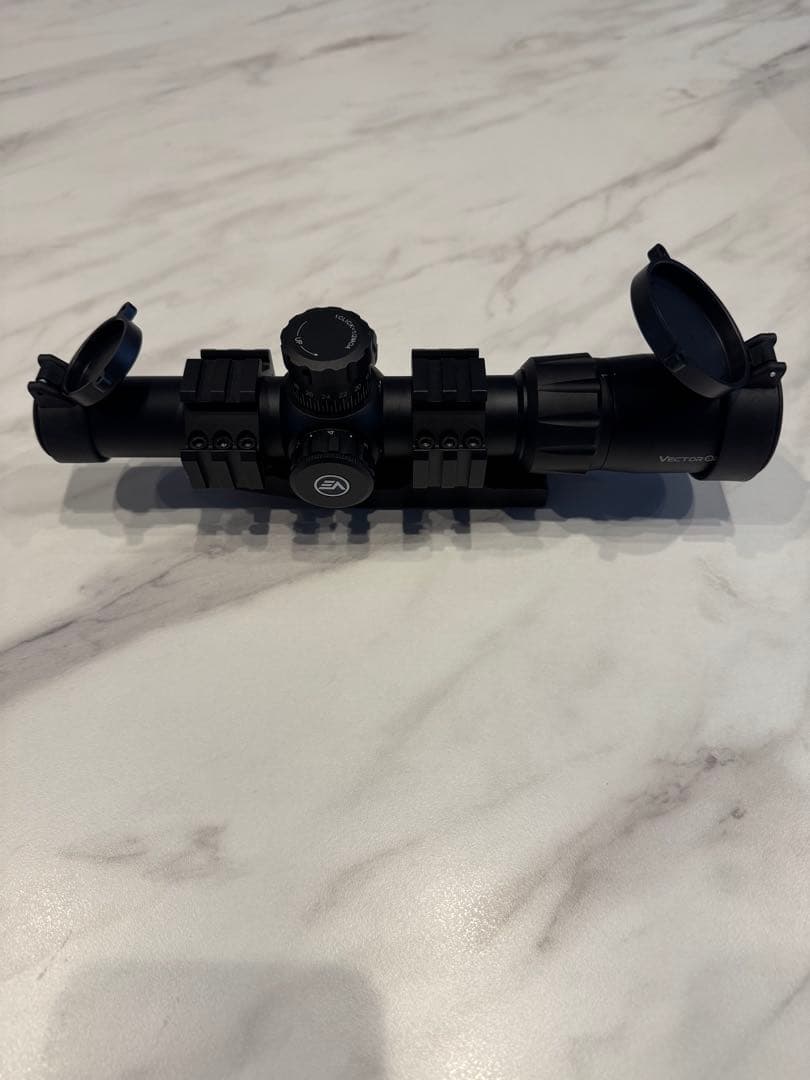 トイガン VECTOR OPTICS Mustang 1-4x24FFP