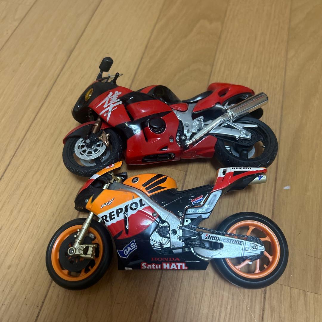 隼、レプソルバイクモデル 2台セット