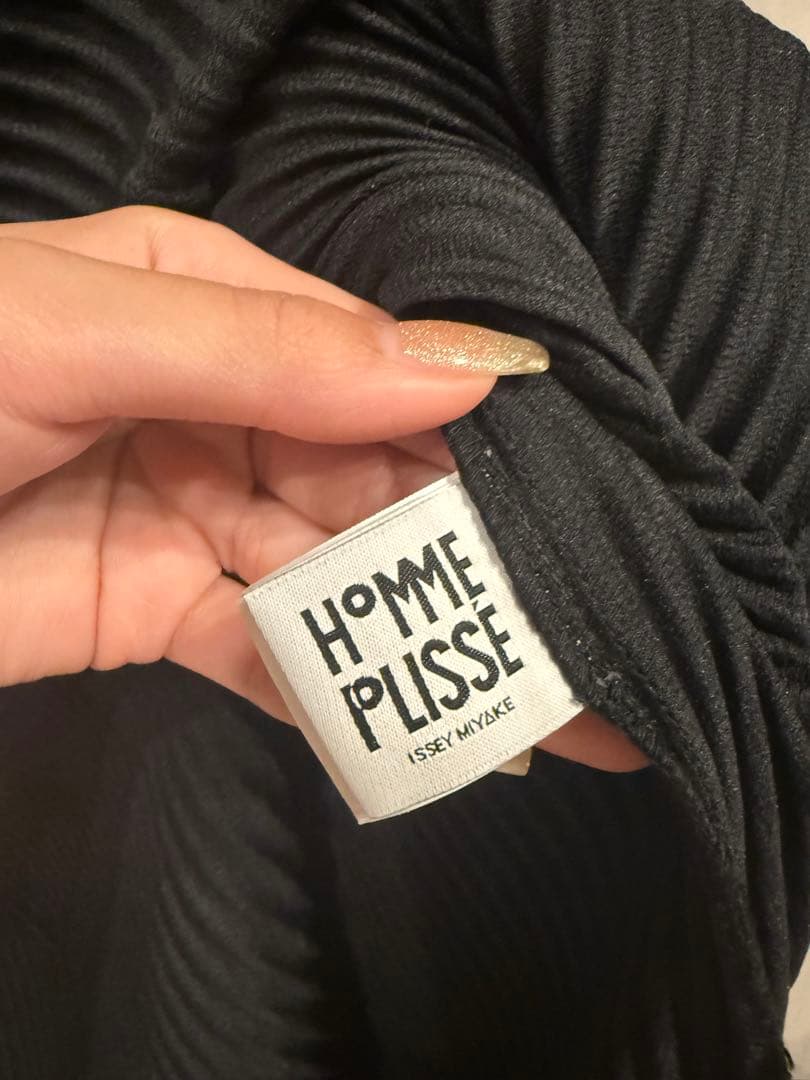 【イッセイミヤケ】MONTHLY COLOR JANUARY