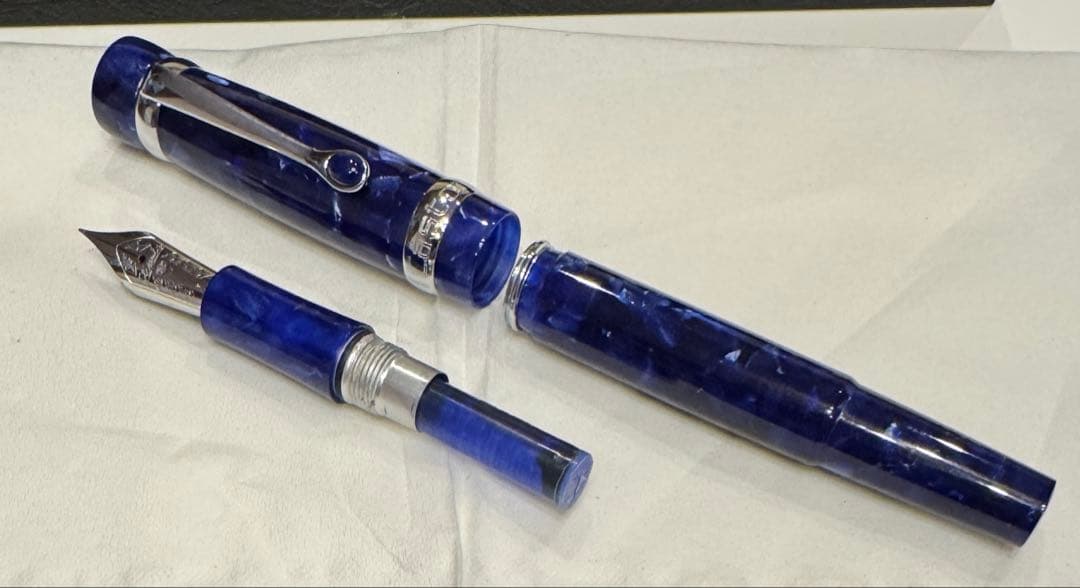 スティピュラ　Stipula イ・カストーニ ラピス　万年筆