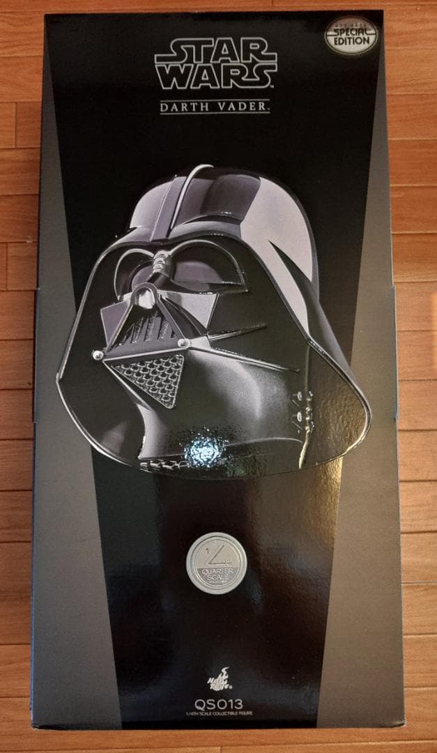 HOTTOYS　１／４スケールフィギュア　ダース・ベイダー