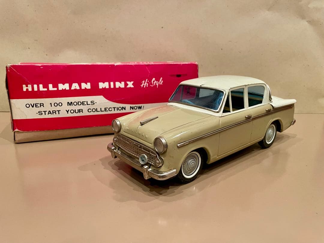 1961年【いすゞ】ヒルマンミンクス ハイスタイル　バンダイ　ブリキミニカー