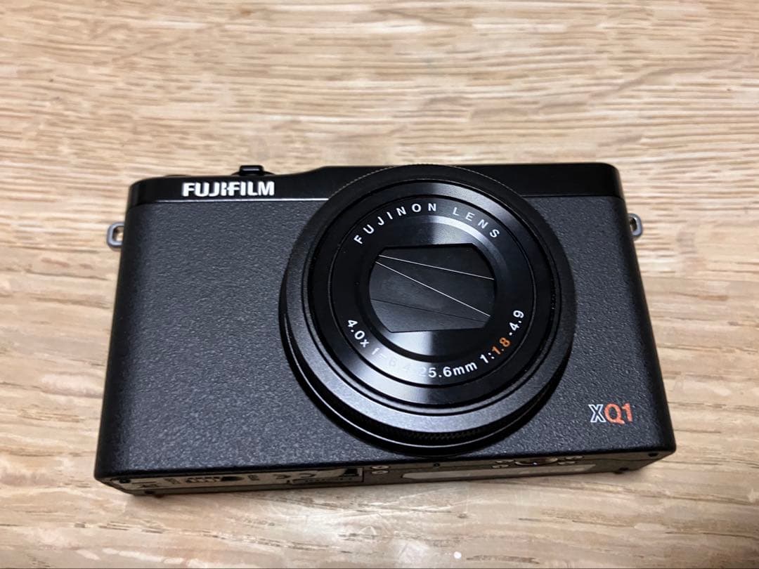 FUJIFILM XQ1 ブラック 本体と付属品