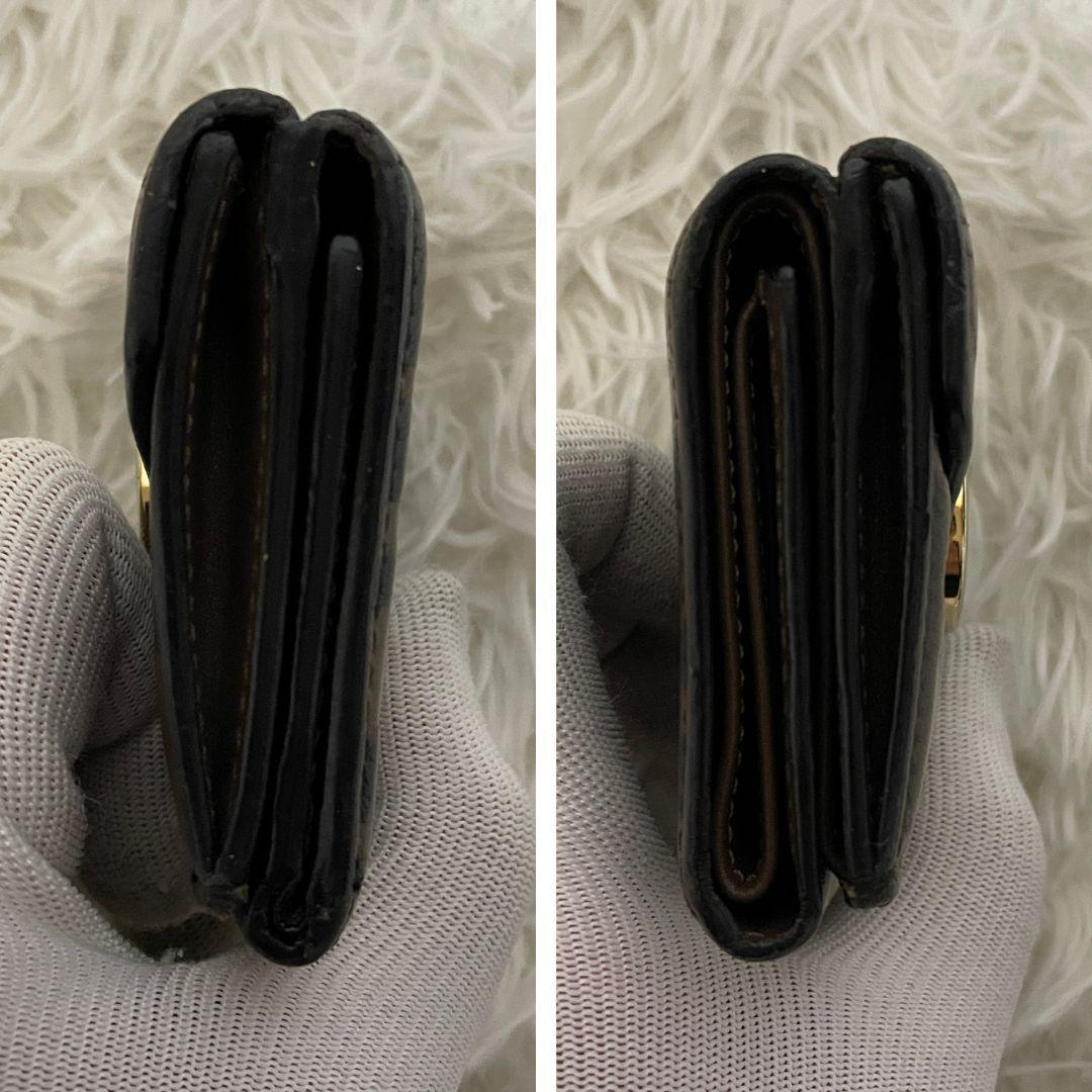 フェンディ　エフイズ　ズッカ　エンボス　コンパクトウォレット　三つ折り 財布