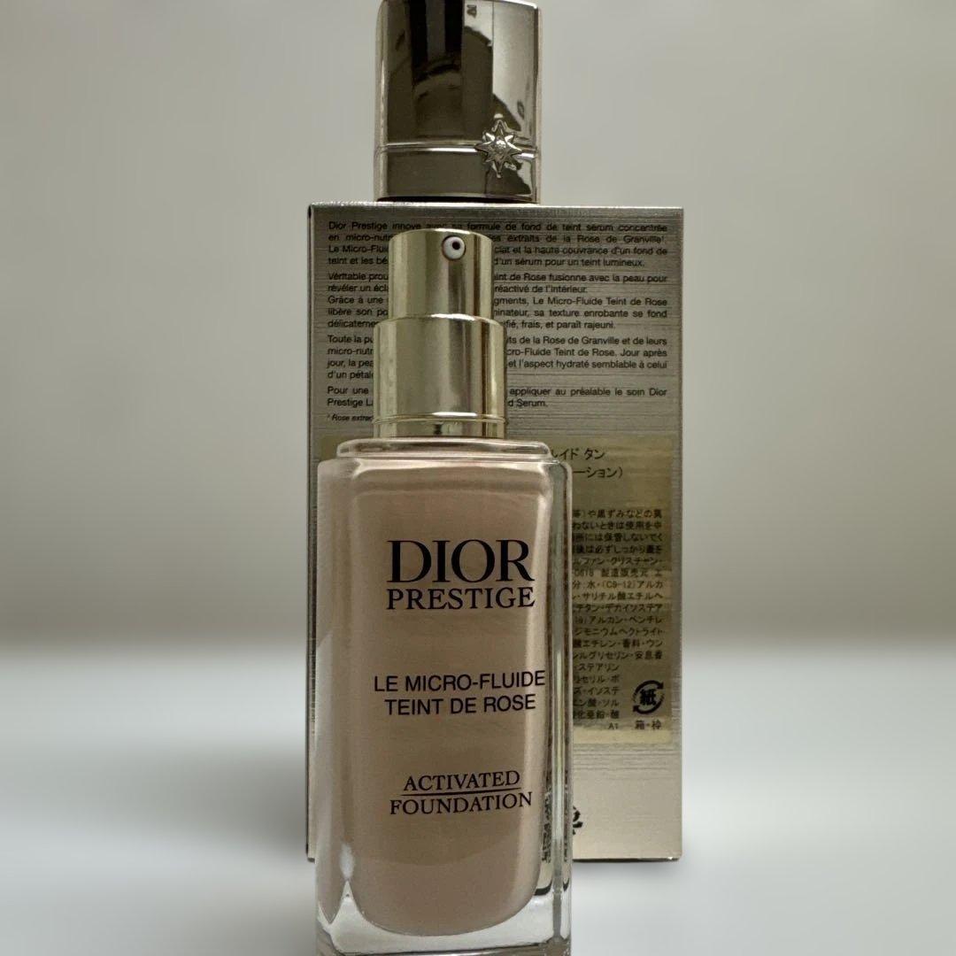 未使用に近いDIOR 新プレステージ ル マイクロフルイドタン0.5Nサンプル付
