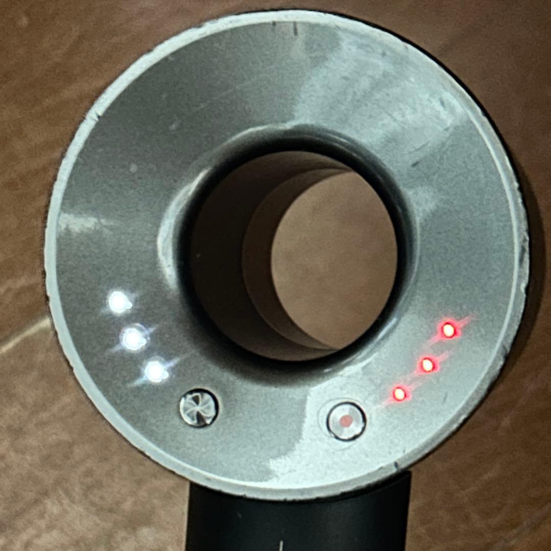 人気のブラック　動作良好　メンテ済み　ダイソン　dyson HD03 ②