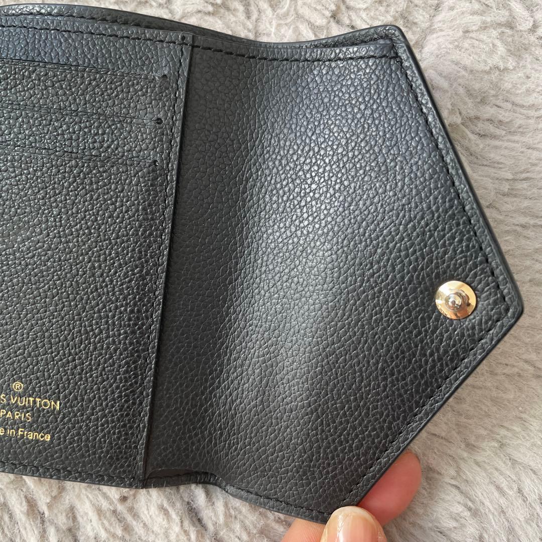 ルイヴィトン ヴィクトリーヌ アンプラント ノワール 折財布 ブラック