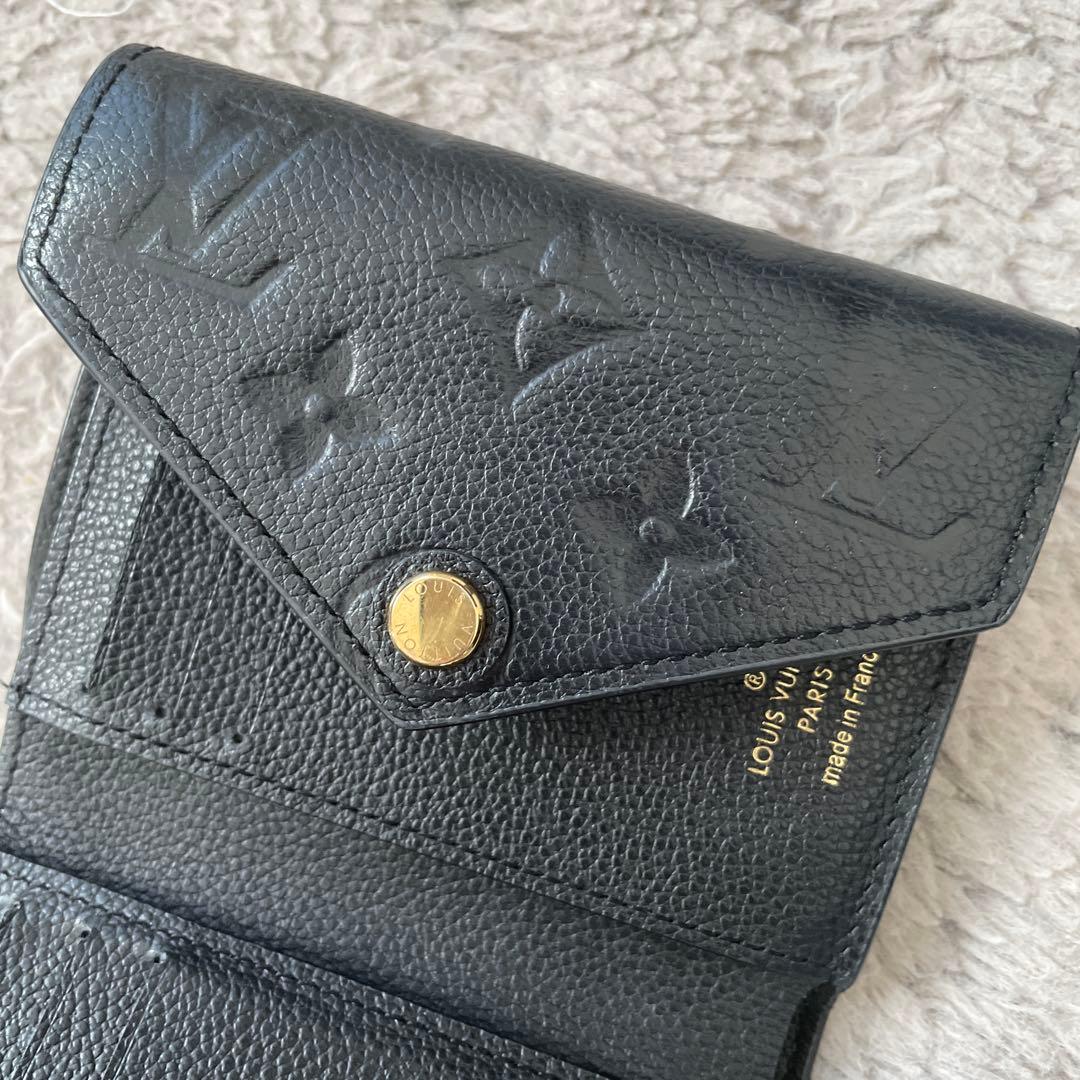 ルイヴィトン ヴィクトリーヌ アンプラント ノワール 折財布 ブラック