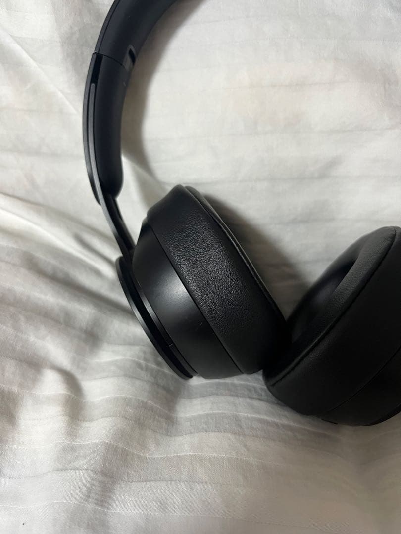 beats solo pro ヘッドホン
