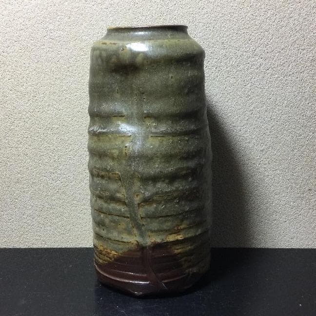 陶芸　手作り陶器　花入れ