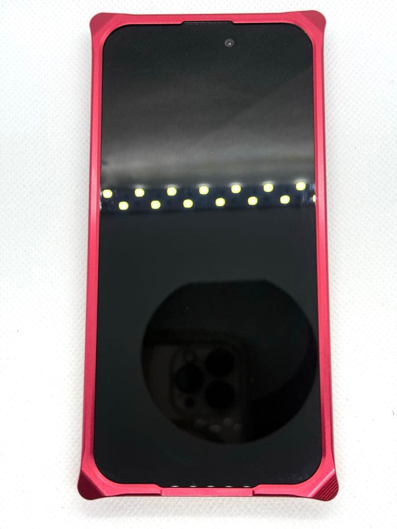 iPhone15pro GILD design バンパーケース レッド