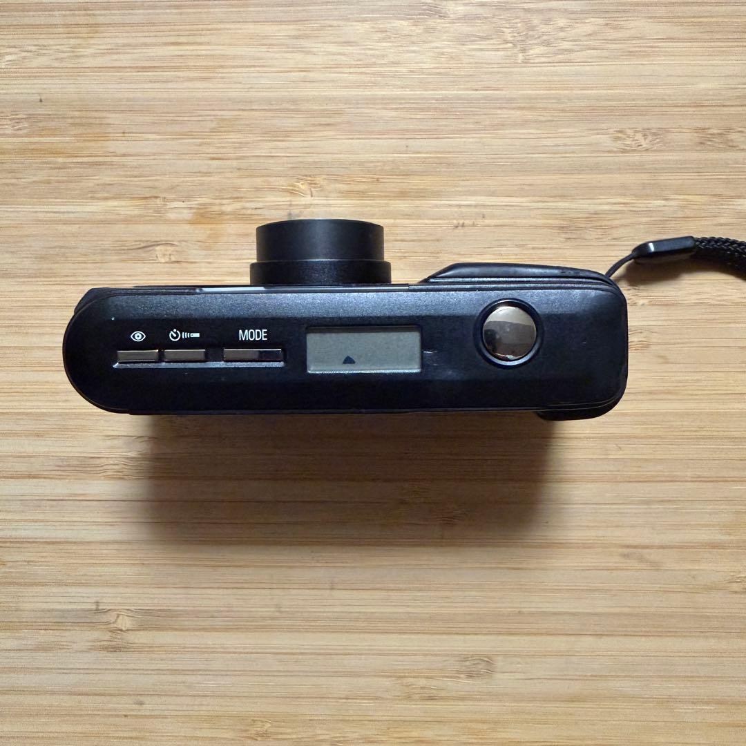 【RICOH GR10】コンパクトフィルムカメラ　ブラック　ケース付