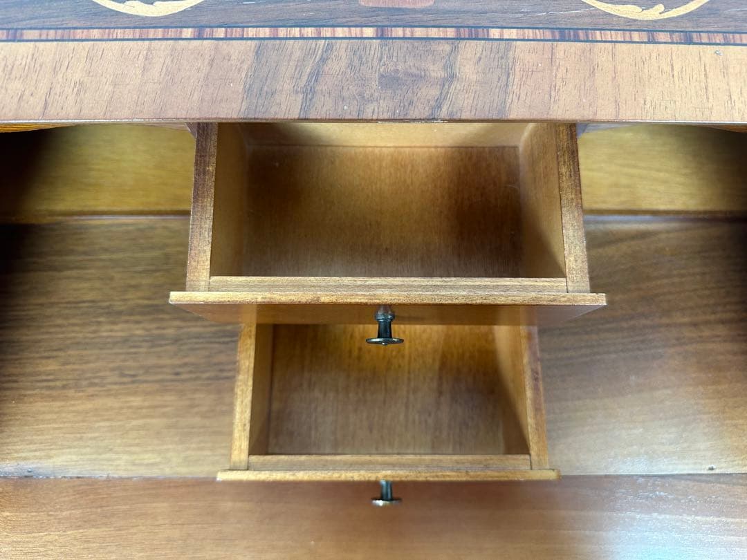 ITALY イタリア 象嵌彫ライティングビューロー 猫足 鍵付き　※i4※