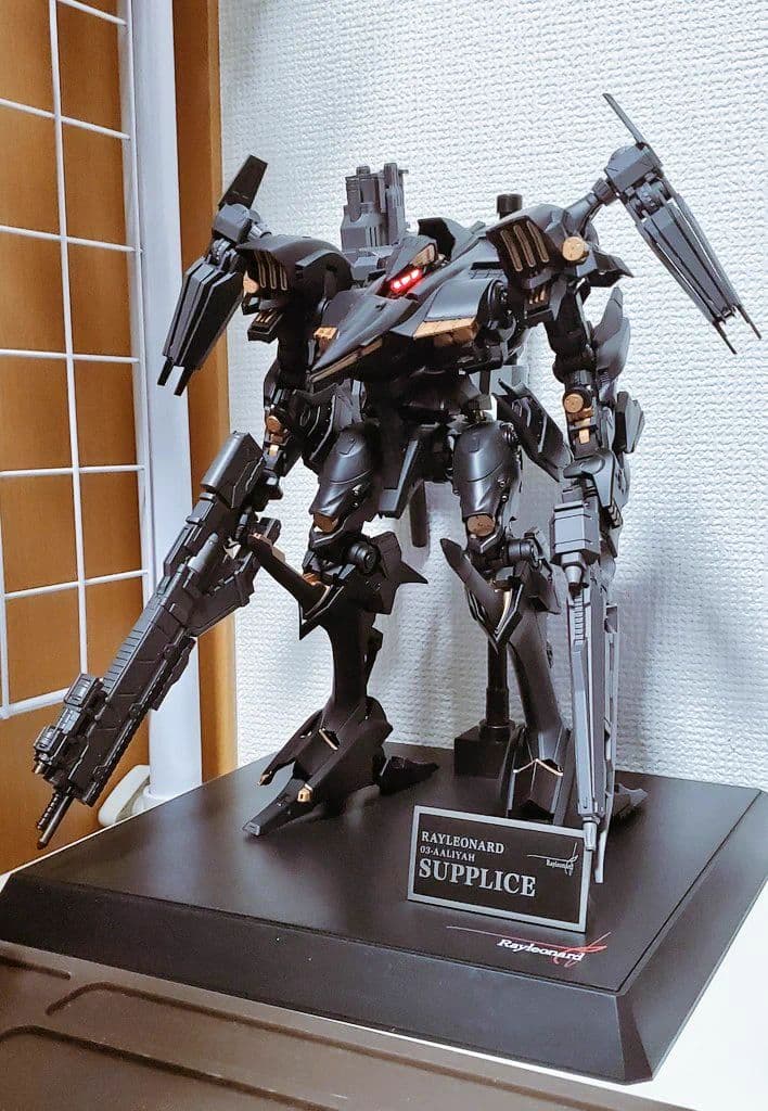 ARMORED CORE 4アーマードコア4 シュープリス フィギュア