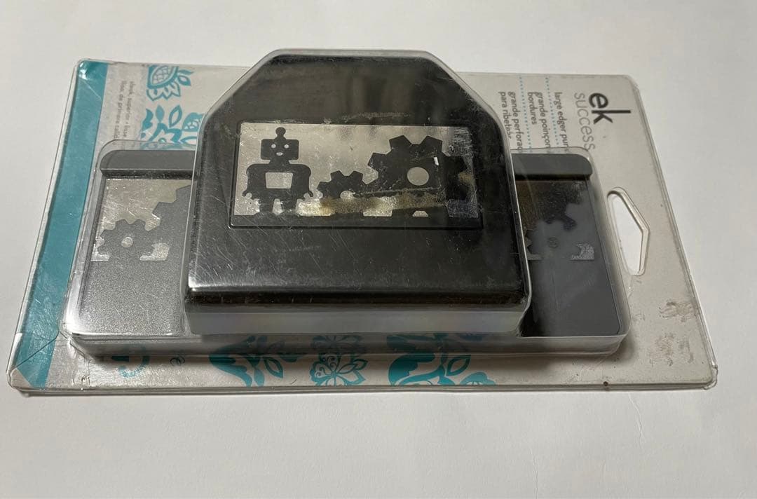 EK success　パンチ　ロボット