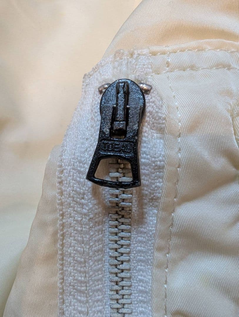 k*k様 非売品【激レア】globe@4_domes　スタッフジャンパー　MA-