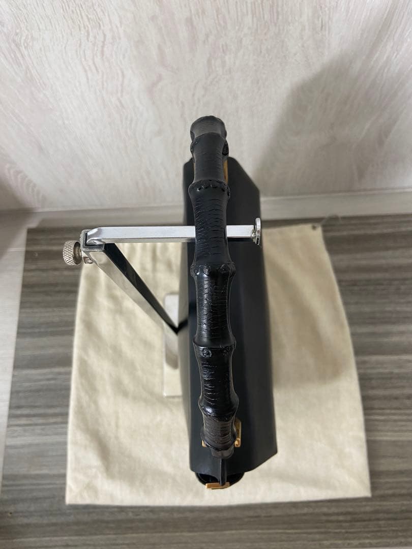 GUCCI ハンドバッグ　バンブー　レザー　ブラック　手持ち　フォーマル　保存袋