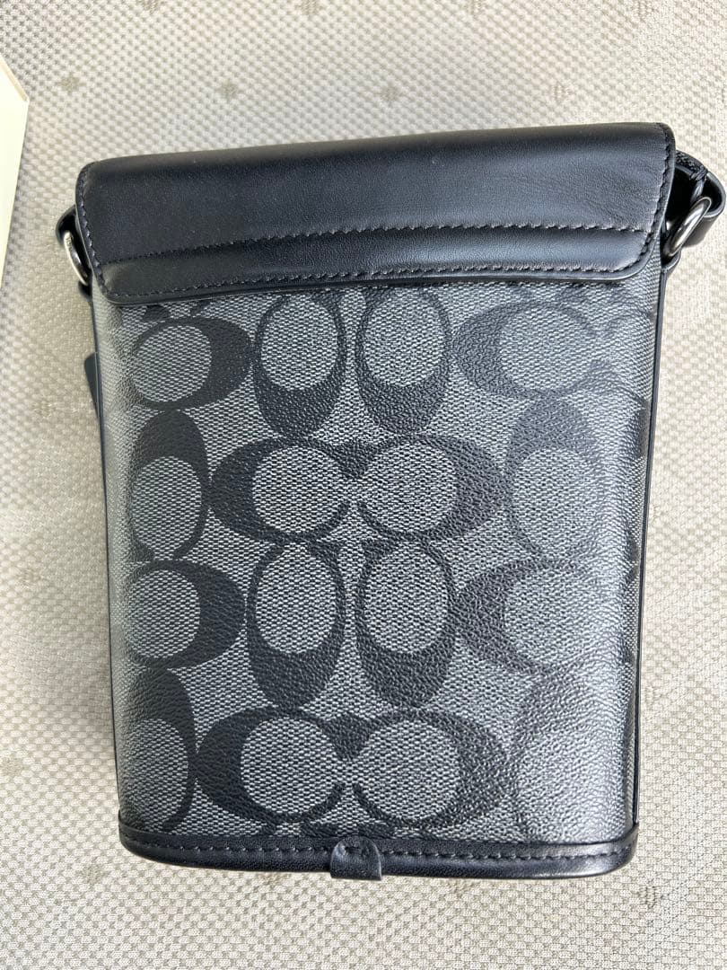 COACH ショルダーバッグ レザー コンパクト