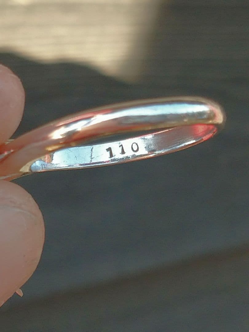 プラチナ　指輪　人工ダイヤ?