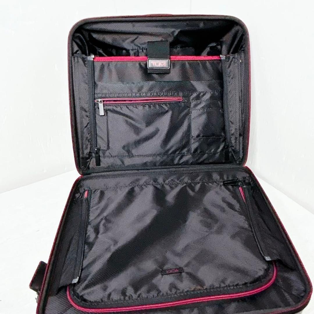 TUMI トゥミ V3 228004D 4輪 キャリーケーストランクスーツケース