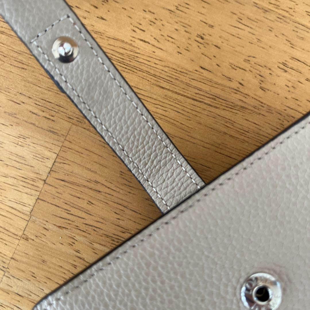 ロエベ　コンパクト ジップウォレット　ソフトグレインカーフ