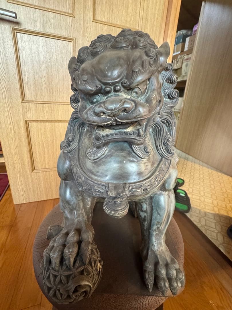 彫刻　獅子　シーサー　石　唐獅子牡丹