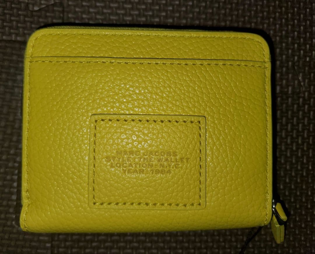 MARC JACOBS　イエロー　二つ折り　財布