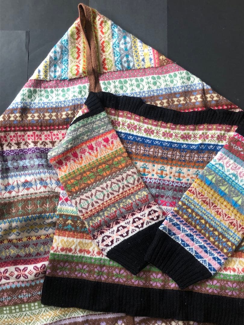 フェリシモ　フェアアイル風編み込み柄の会by風工房　編み図全52種