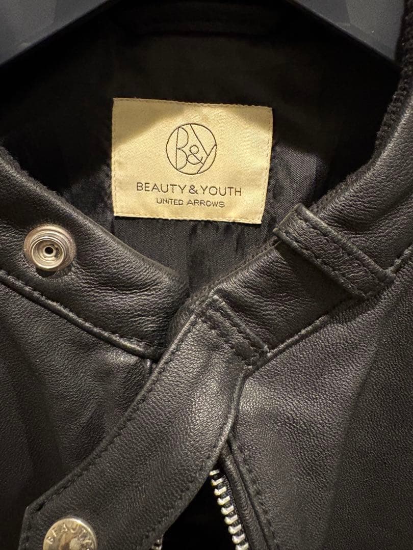 BEAUTY & YOUTH ブラックシングルライダースジャケット